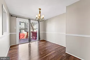 8392 Shady Grove Cir, Manassas, VA 20110 - Photo 6