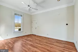 8753 Signal Hill Rd, Manassas, VA 20110 - Photo 4