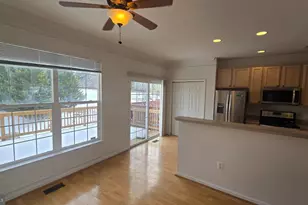 9203 Acer Ln, Manassas, VA 20110 - Photo 8
