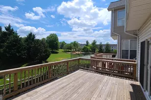 9203 Acer Ln, Manassas, VA 20110 - Photo 2