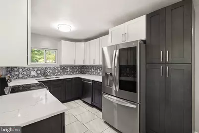8605 Kirby Street, Manassas, VA 20110 - Photo 2