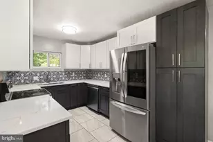 8605 Kirby St, Manassas, VA 20110 - Photo 2