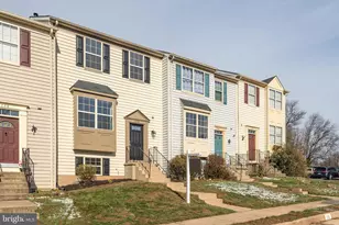 8770 Deblanc Pl, Manassas, VA 20110 - Photo 2