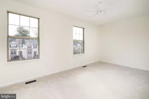 8770 Deblanc Pl, Manassas, VA 20110 - Photo 32