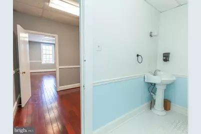 9029 Center Street #2ND FLOOR, Manassas, VA 20110 - Photo 6