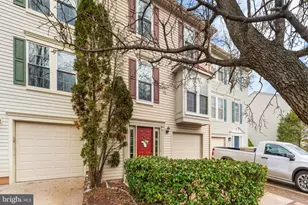 10315 O'Connell Ct, Manassas, VA 20110 - Photo 2