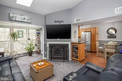 9210 Caspian Way #302, Manassas, VA 20110 - Photo 6