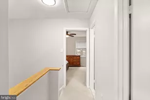 8737 Bretton Woods Dr, Manassas, VA 20110 - Photo 18