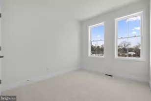 9755 Grant Ave, Manassas, VA 20110 - Photo 18