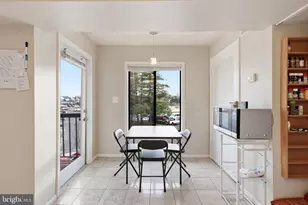 9569 Coggs Bill Dr, Manassas, VA 20110 - Photo 6