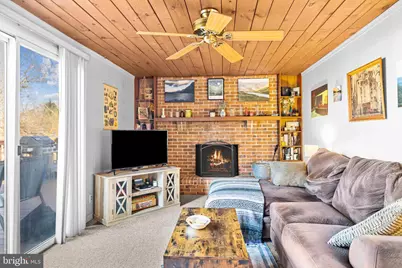 8192 Oakglen Road, Manassas, VA 20110 - Photo 12