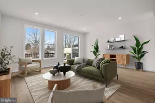 9747 Grant Ave, Manassas, VA 20110 - Photo 2