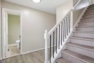 9647 Branchview Ln, Manassas, VA 20110 - Photo 4