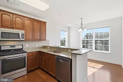 9204 Charleston Drive #202, Manassas, VA 20110 - Photo 10