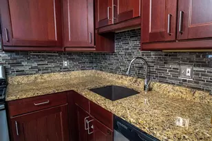 8968 Milroy Ct, Manassas, VA 20110 - Photo 8