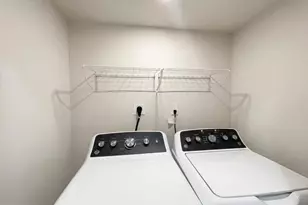 9204 Douglas St, Manassas, VA 20110 - Photo 30