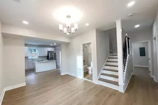 9204 Douglas St, Manassas, VA 20110 - Photo 4