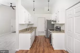 8376 Buttress Ln, Manassas, VA 20110 - Photo 18