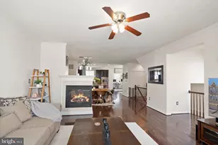 10226 Fountain Cir, Manassas, VA 20110 - Photo 10