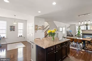 10226 Fountain Cir, Manassas, VA 20110 - Photo 16