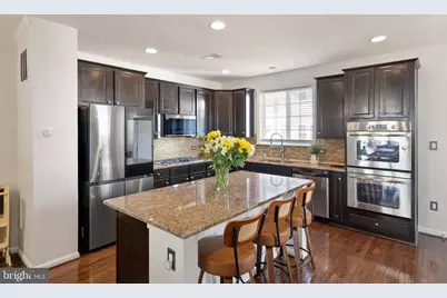 10226 Fountain Circle, Manassas, VA 20110 - Photo 12