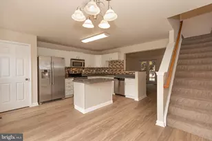 9026 Coriander Cir, Manassas, VA 20110 - Photo 12