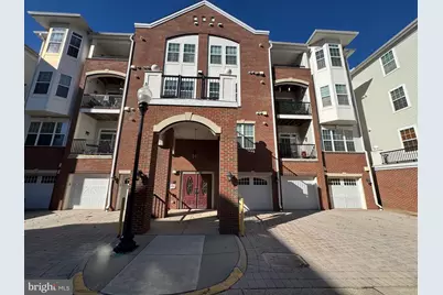 9202 Charleston Drive #405, Manassas, VA 20110 - Photo 1