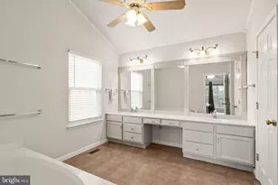 10135 Allwood Ct, Manassas, VA 20110 - Photo 24