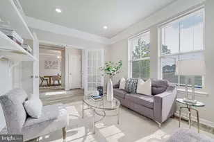 9563 Jefferson St, Manassas, VA 20110 - Photo 2