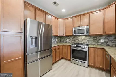 9200 Charleston Drive #404, Manassas, VA 20110 - Photo 32