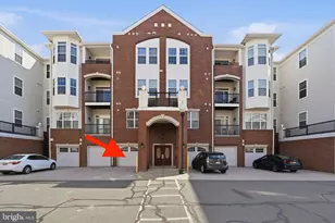 9200 Charleston Dr, Manassas, VA 20110 - Photo 2