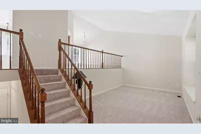 10319 Lee Manor Drive, Manassas, VA 20110 - Photo 4