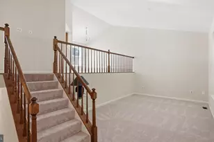 10319 Lee Manor Dr, Manassas, VA 20110 - Photo 4