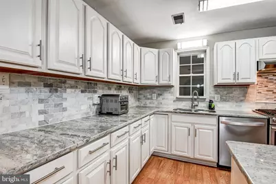 8909 Hill Place, Manassas, VA 20110 - Photo 12