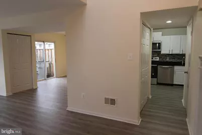 9008 Sandalwood Drive #B, Manassas, VA 20110 - Photo 4