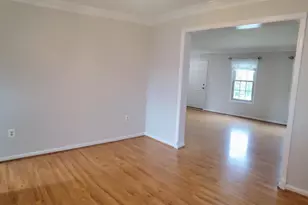 8949 Princeton Park Dr, Manassas, VA 20110 - Photo 4