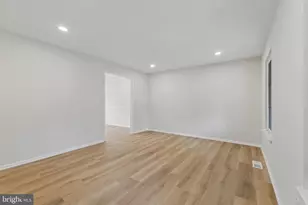 8928 Rolling Rd, Manassas, VA 20110 - Photo 4