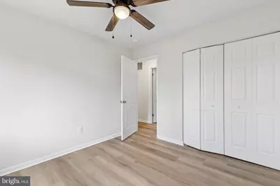 8928 Rolling Road, Manassas, VA 20110 - Photo 18