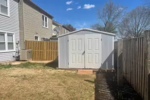 9022 Miles Pl, Manassas, VA 20110 - Photo 26