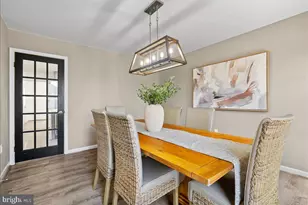 8896 Sweetbriar, Manassas, VA 20110 - Photo 12