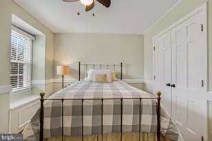 8749 Weir St, Manassas, VA 20110 - Photo 34