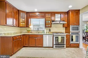 8749 Weir St, Manassas, VA 20110 - Photo 14