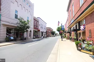 8453 McKenzie Cir, Manassas, VA 20110 - Photo 38