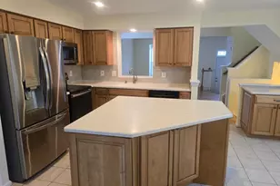 10331 Butternut Cir, Manassas, VA 20110 - Photo 8