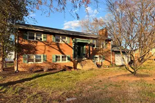 8907 Fort Dr, Manassas, VA 20110 - Photo 2