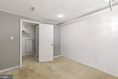 8629 Braxted Lane, Manassas, VA 20110 - Photo 18