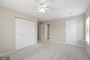 8383 Buttress Ln, Manassas, VA 20110 - Photo 14