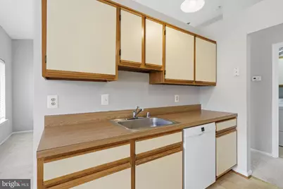 8383 Buttress Lane #404, Manassas, VA 20110 - Photo 8