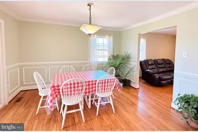 8906 Weir Street, Manassas, VA 20110 - Photo 12