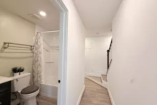 8906 Weir St, Manassas, VA 20110 - Photo 26